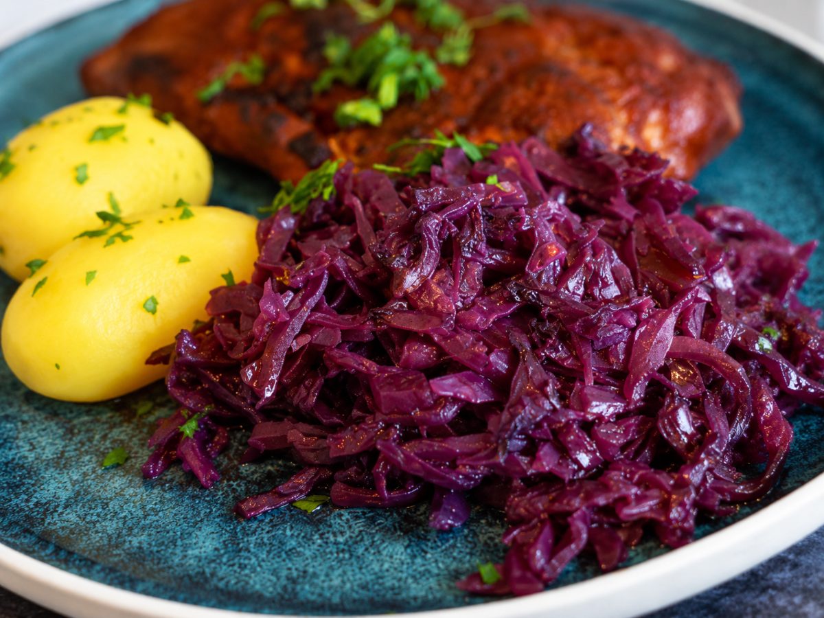 German Braised Red Cabbage, a European recipe